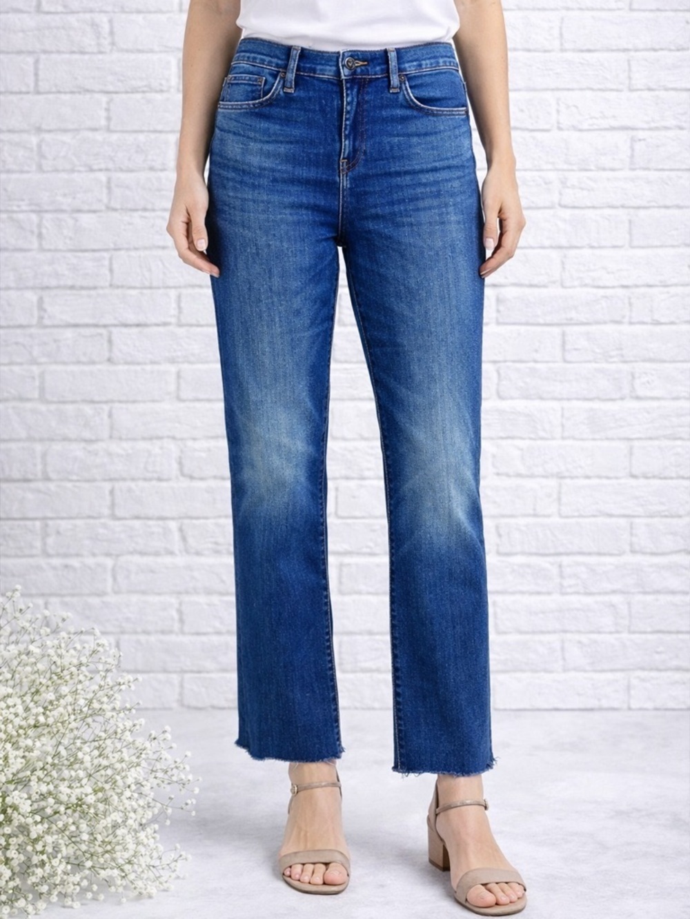 Hudson Jeans Nico Straight Leg Raw Hem Jeans Size 29